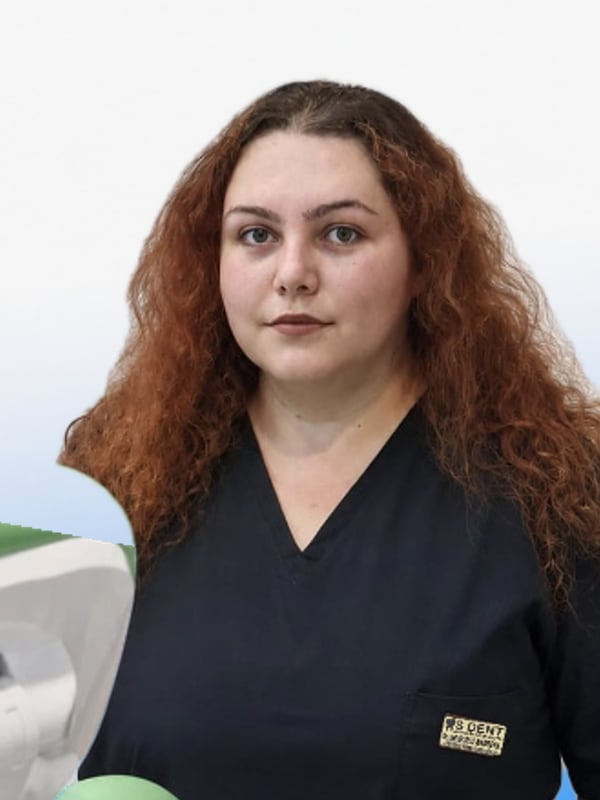 Dr. Andreea Grigoriu, medic stomatolog la S Dent Roman